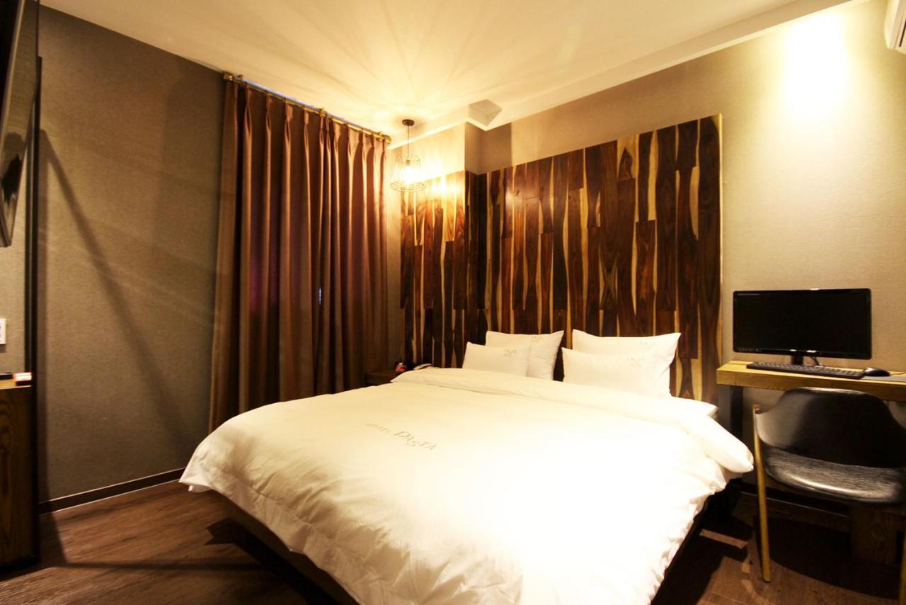 Hotel 38.5 Jinhae Changwon Exterior foto